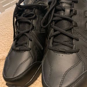 New balance  women sneakers 12 d